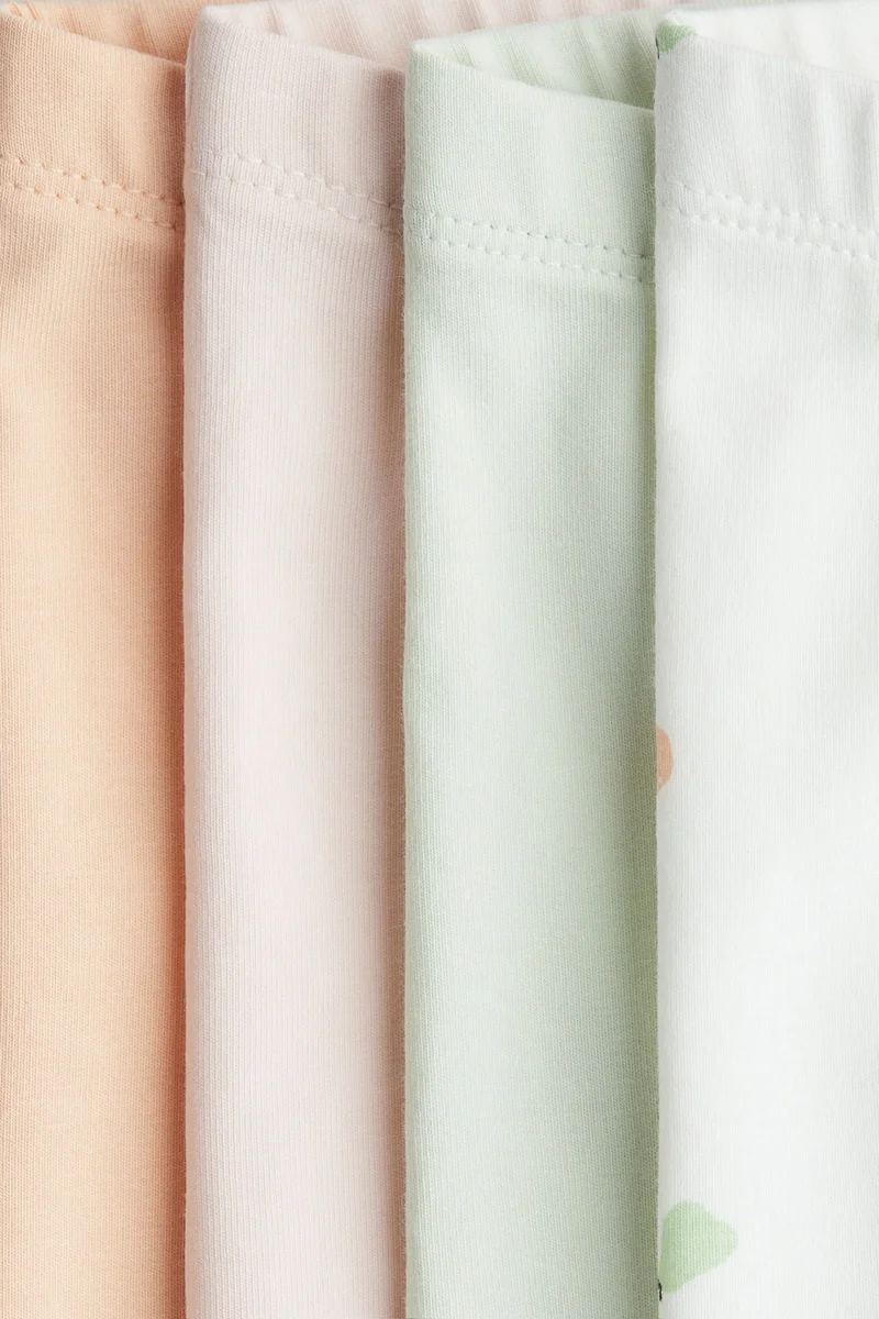 اتش اند ام شورت رياضي من القطن - عبوة من 4 قطع