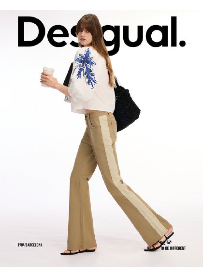 DESIGUAL مجموعة ss25 الجديدة: بنطلون نسائي كاجوال مع حافة متسعة وتصميم بتباين لوني ثنائي - Image 1