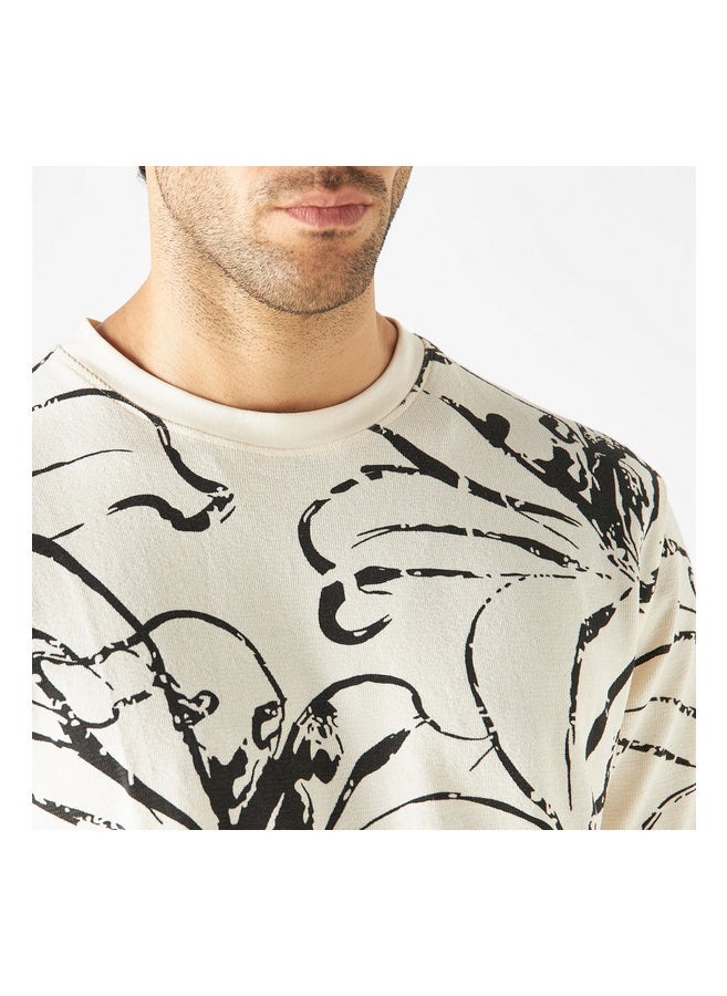 Iconic Printed Crew Neck T-Shirt  - Image 3