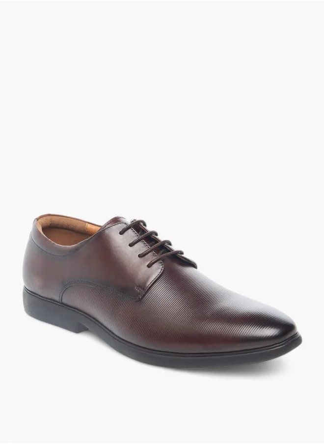 دوتشيني Mens Textured Derby Shoes With Lace-Up Closure