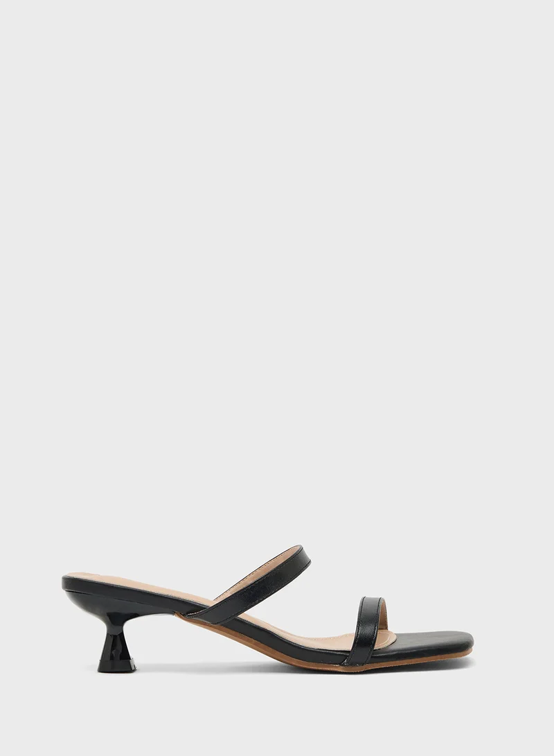 ايلا Low Heeled Sandal