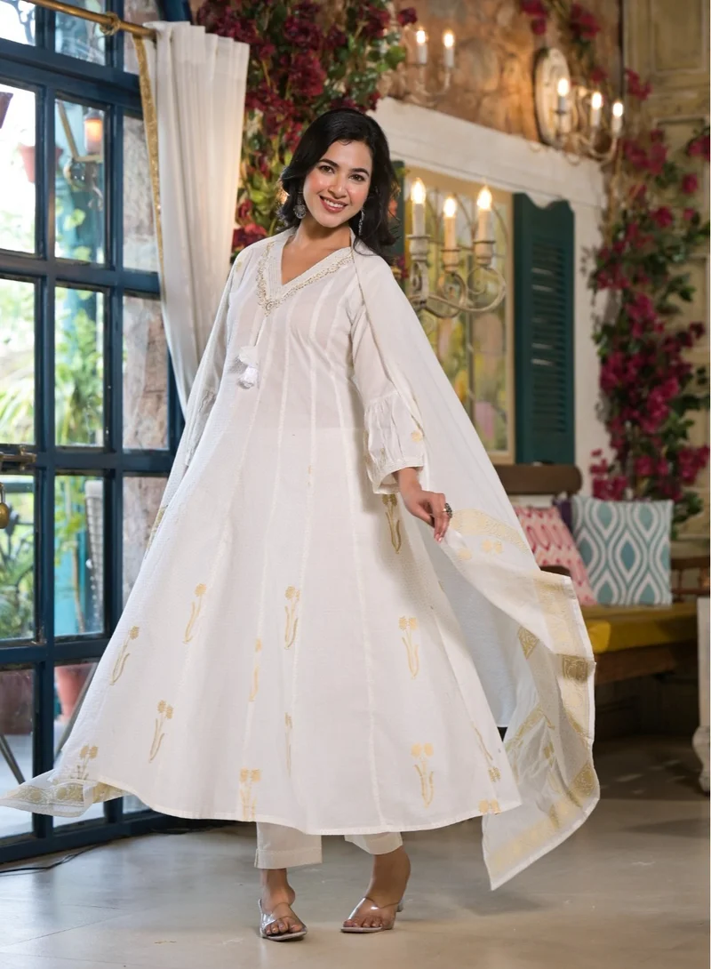 Studio blue Ivory White Flared Embroidered Three-Piece Set