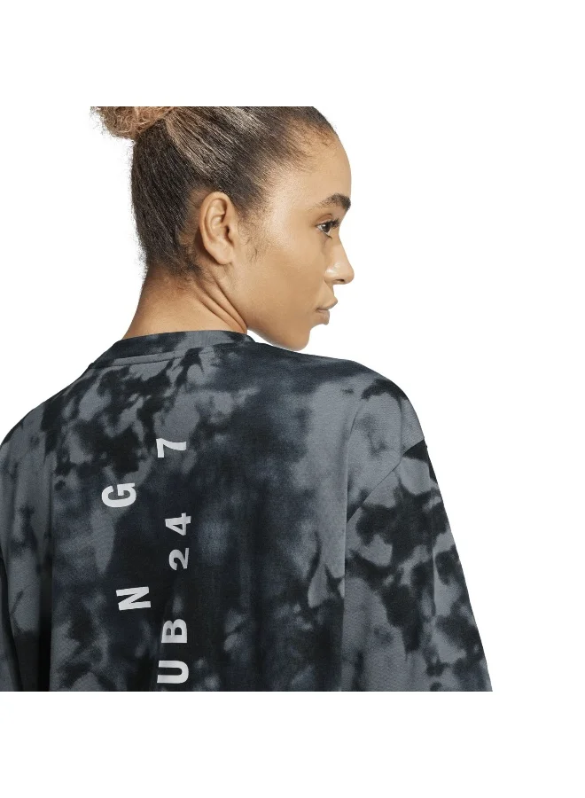 adidas تيشيرت نسائي برسومات ترينينج كلوب 24/7