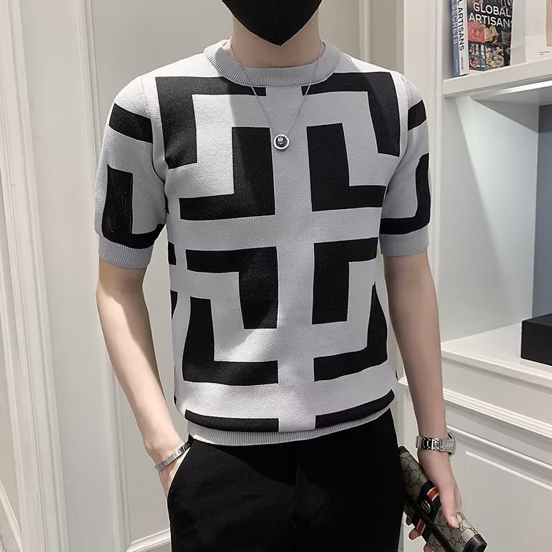 Color-Block Geometric Pattern Short-Sleeve T-Shirt For Young Men, Trendy Slim-Fit Crew Neck Top, Stylish Casual Knit Base Shirt - Image 4