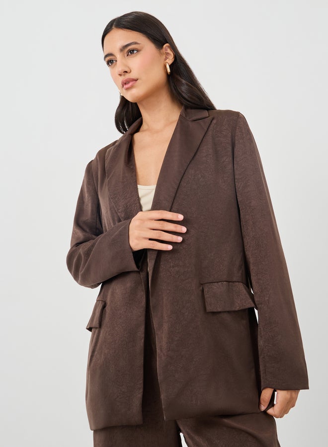 Styli Textured Regular Fit Blazer and Wide Leg Trousers Co-Ords  - Image 2
