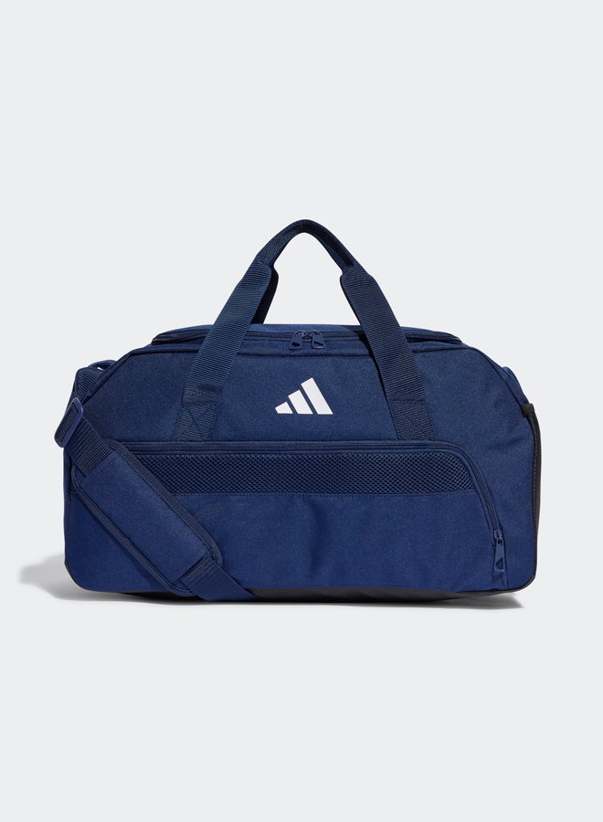 Adidas حقيبة تيرو ليج دافل صغيرة  - Image 1