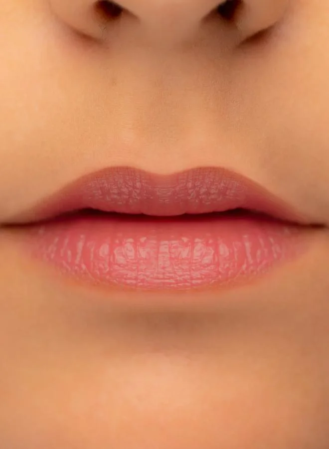 كيفين أوكوين Unforgettable Lipstick - Shine - Roserin