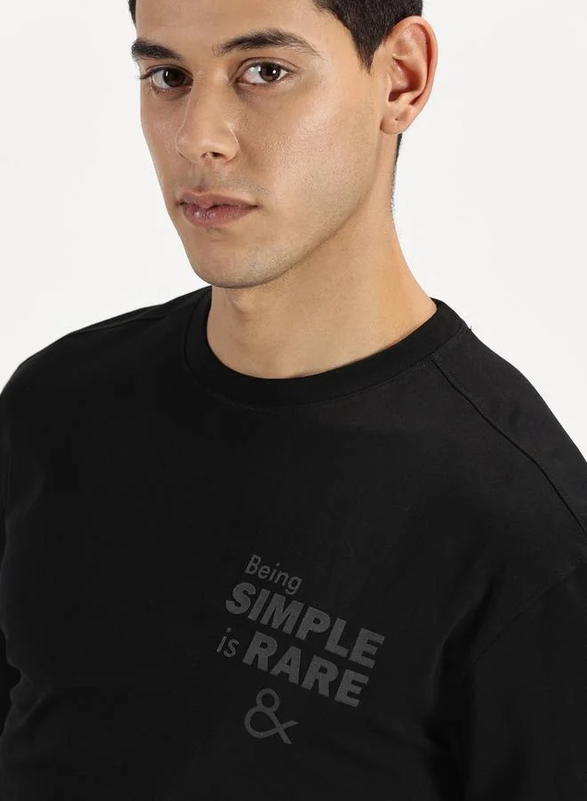 Simple And Rare Simple And Rare Plain Round Neck T-Shirt with Short Sleeves