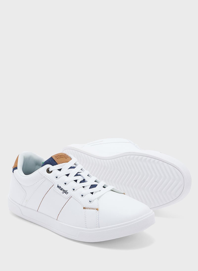 Billy Low Top Sneakers