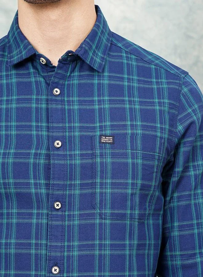 The Indian Garage Co Men Slim Fit Checkered Full Sleeves Spread Collar Casual Shirt