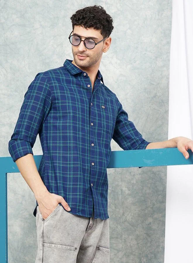 The Indian Garage Co Men Slim Fit Checkered Full Sleeves Spread Collar Casual Shirt