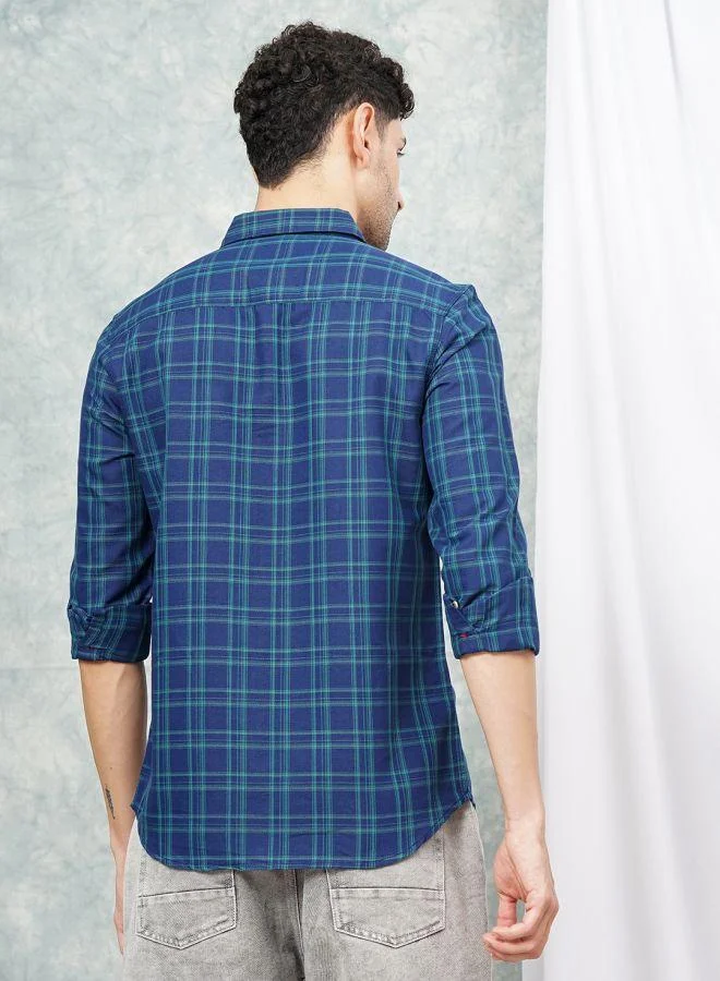 The Indian Garage Co Men Slim Fit Checkered Full Sleeves Spread Collar Casual Shirt
