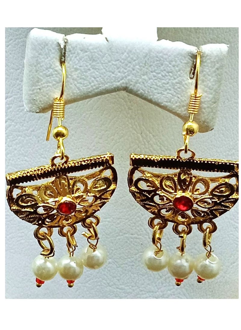 Amina - Arabic Women Imitation Artificial Jewellery Set 3 piece Chain,Pendant,Earing Gold Plated - No -4 - Image 1