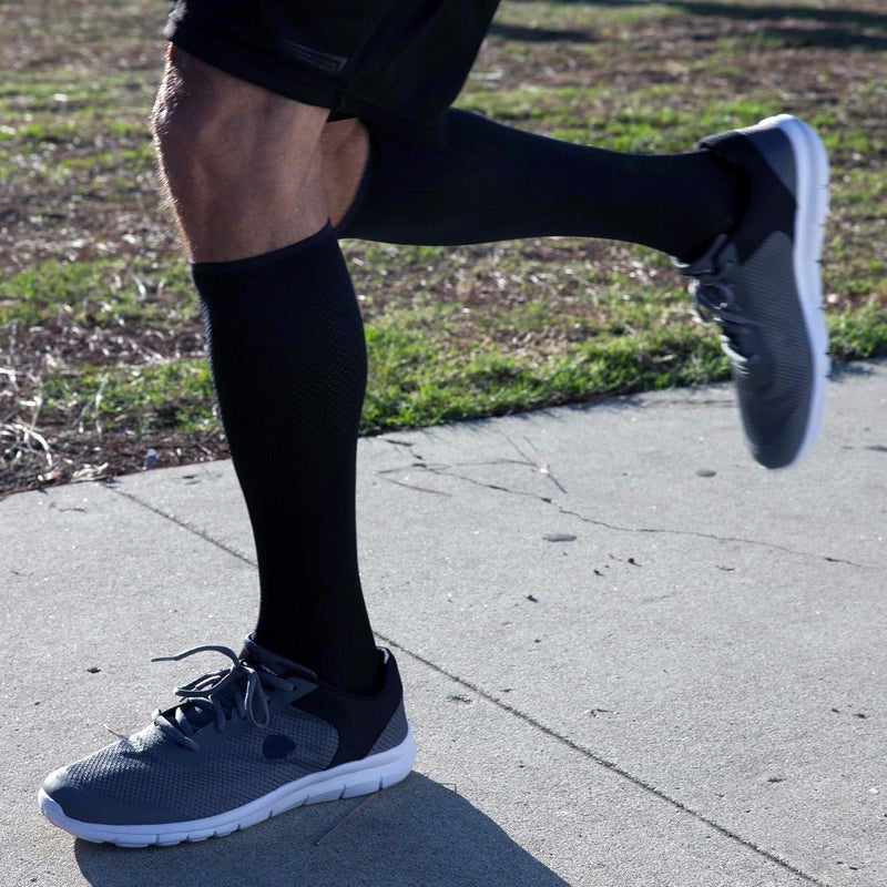 Copper Fit Energy Unisex Easy-On/Easy-Off Knee High Compression Socks - Black - Image 3
