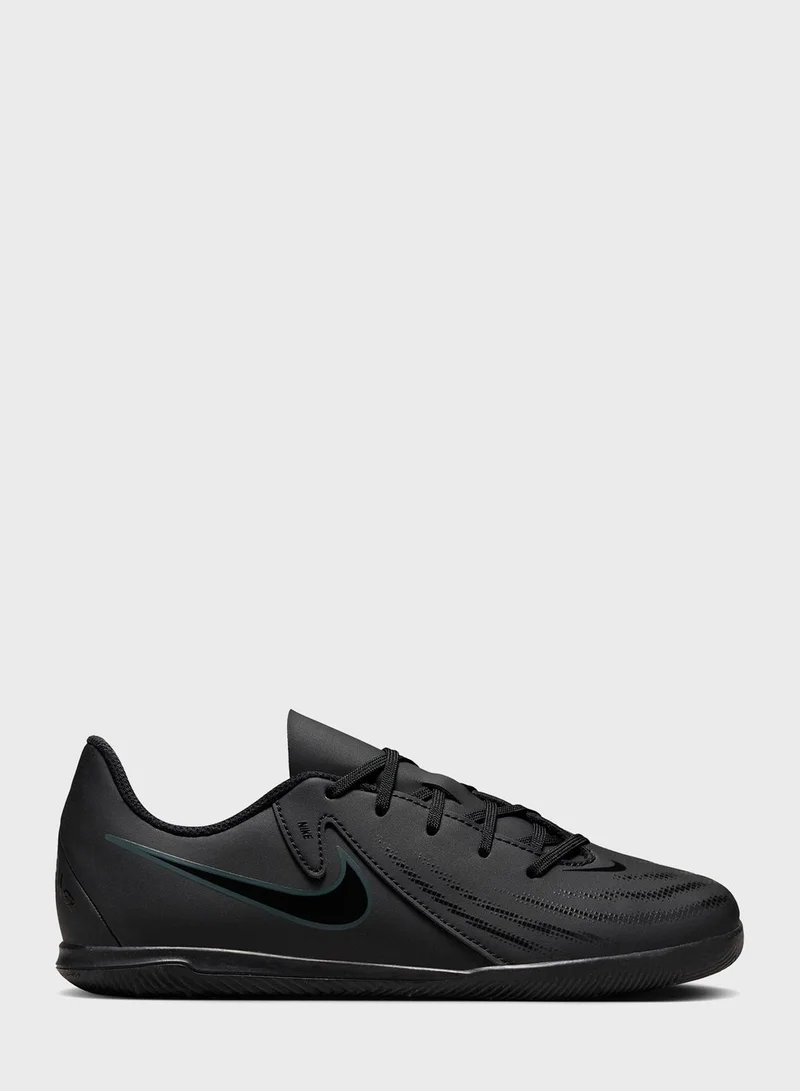 Nike Junior Phantom GX II Club IN Football Boots
