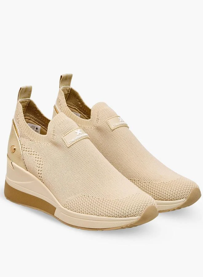 Xti Women Textured Slip-On Ankle Sneakers
