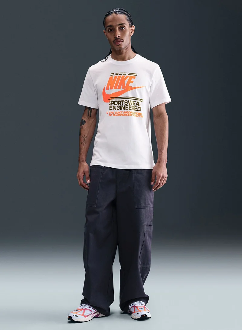 Nike Nsw Futura Graphic T-Shirt