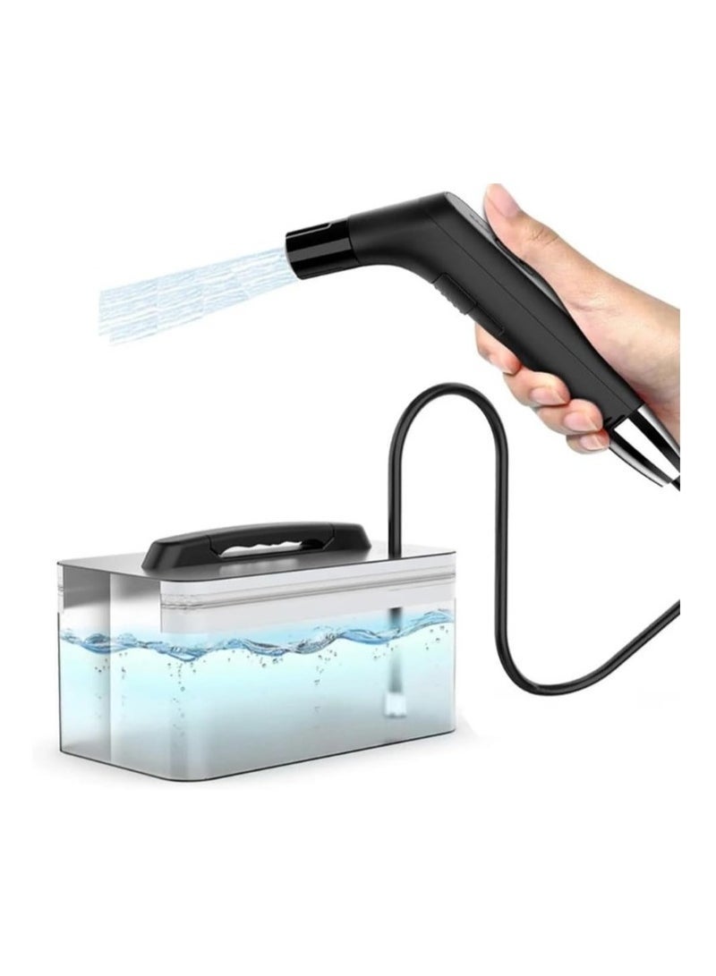 دينكس شطاف محمول للسفر – شطاف يدوي قابل لإعادة الشحن مع خزان ماء، شحن USB، بخاخ حمام صغير للمسلمين للتخييم والرحلات والاستخدام الخارجي – سعة 2.3 لتر - Image 1