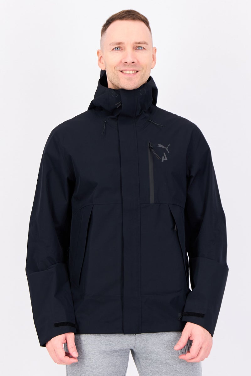 PUMA جاكيت رياضي للرجال بأكمام طويلة مناسب للجري، أسود - Image 1