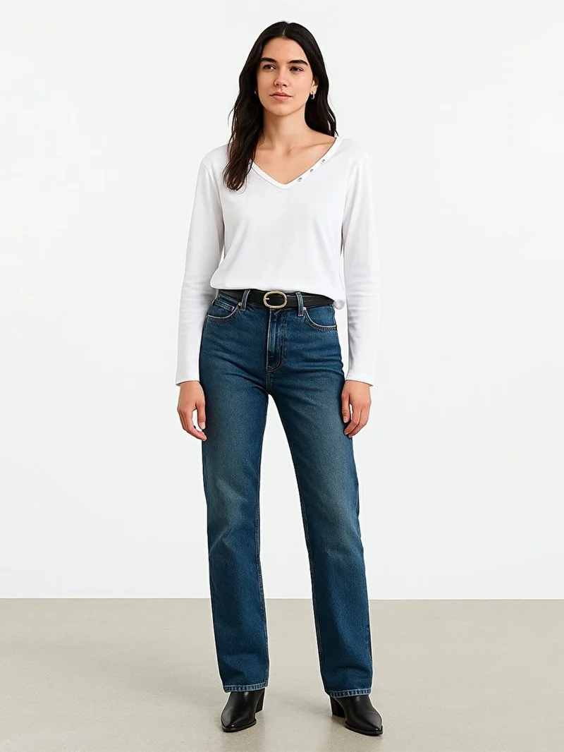 Long Sleeve Basic V Neck White Sweatshirt