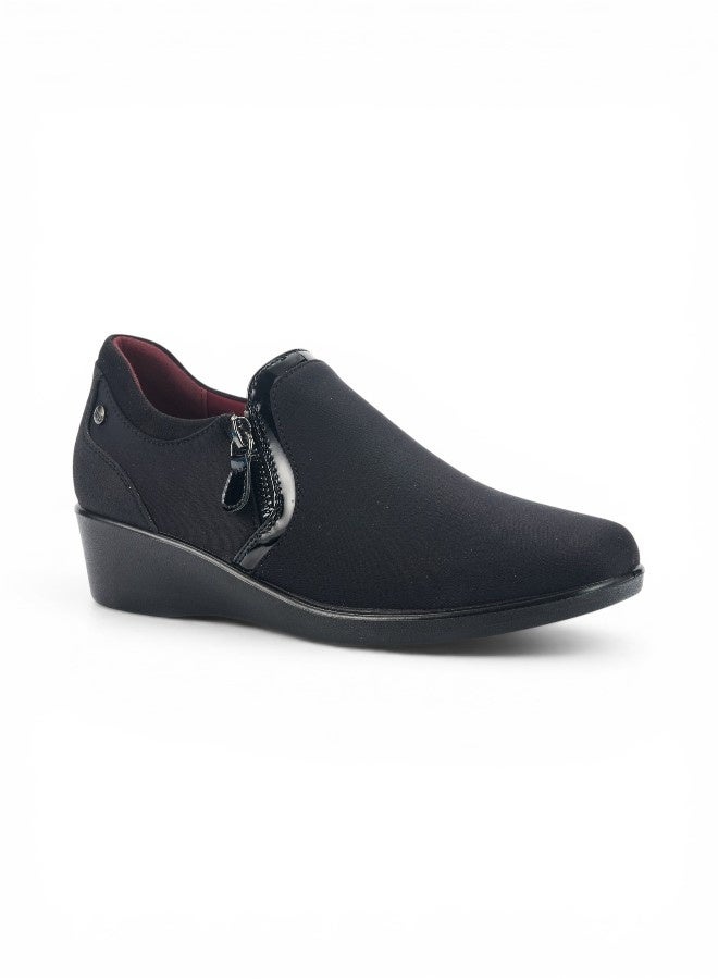 Supportive Slip‑On Shoes with Zip Detail
