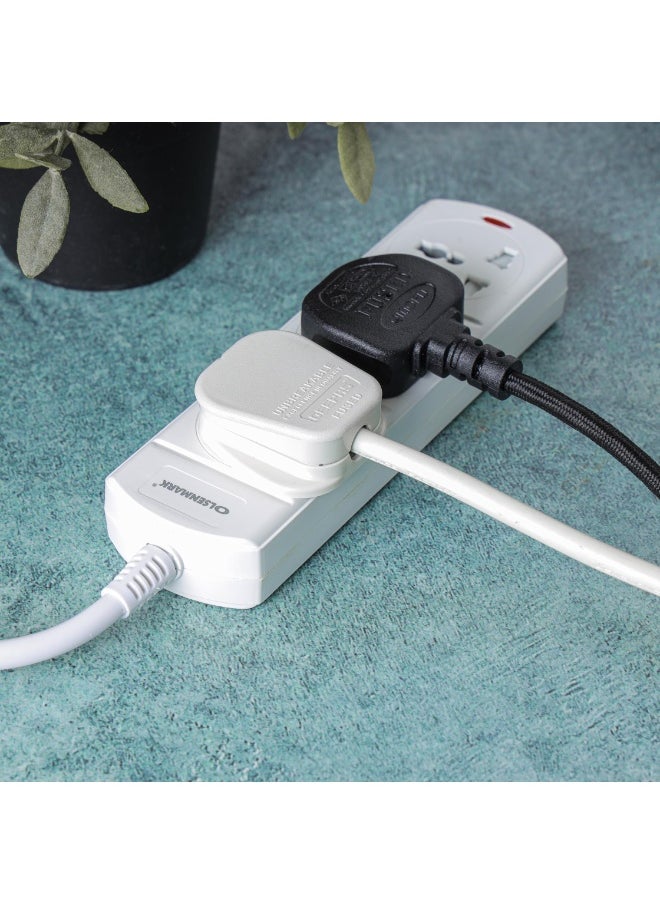 Olsenmark - Olsenmark 3 Way Power Socket OMES1807D, 3 M cord, PP Fire Proof Housing and Child Safety, Ideal for Home, Office - Image 1
