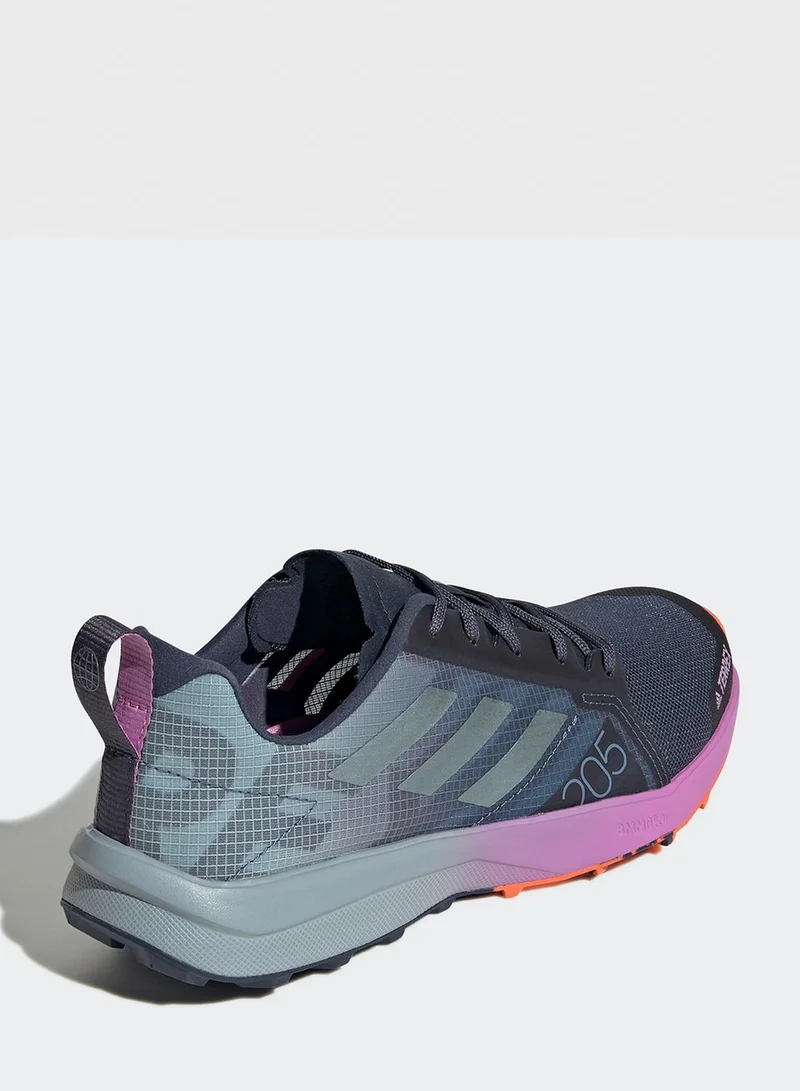 adidas حذاء تيراكس سبيد فلو