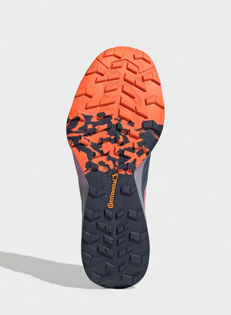 adidas حذاء تيراكس سبيد فلو