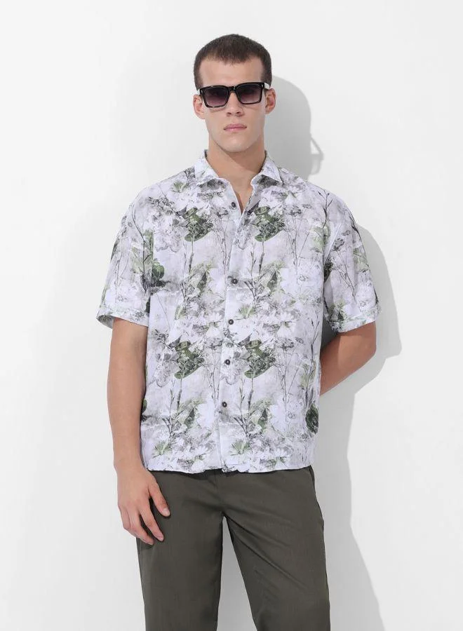 شركة المرآب الهندية Men Relaxed Fit Solid Cutaway Collar Half Sleeves Shirt