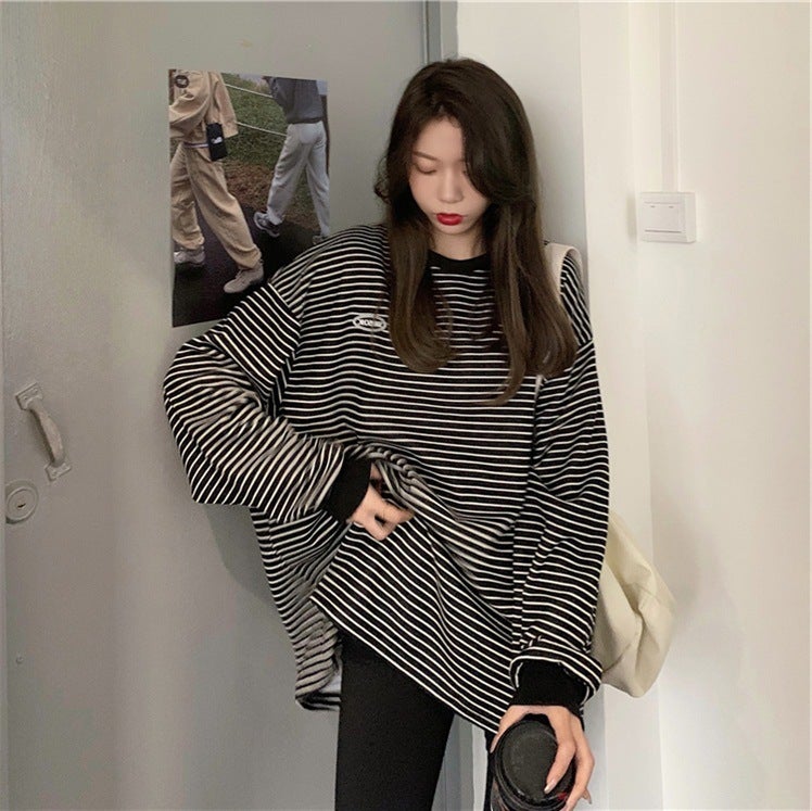 College Style Stripesd T-Shirt For Women 2025 Autum New Korean Style Letter Logo Pullover Loose Slimming Look Round Neck Top - Image 4