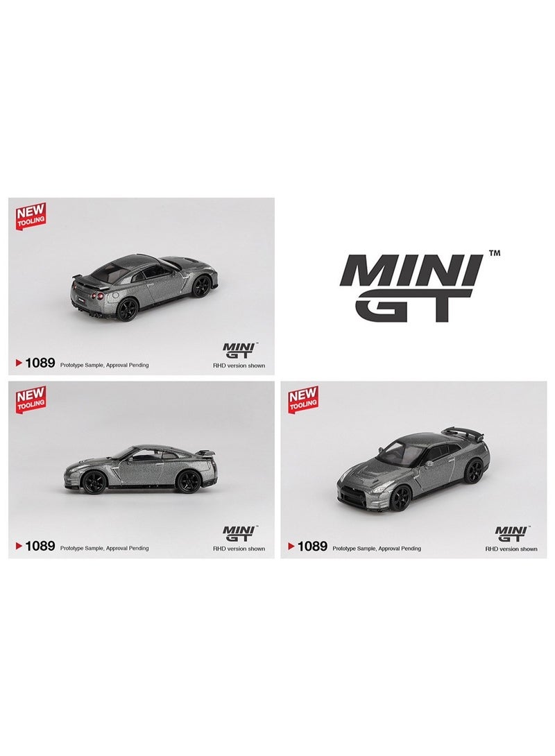 Mini GT Models Mini GT 1:64 2013 Nissan GT-R NISMO R35 CRS الإصدار (رمادي) - نموذج سيارة بمقياس Diecast لهواة التجميع، إصدار صندوقي (MGT01089) - Image 4