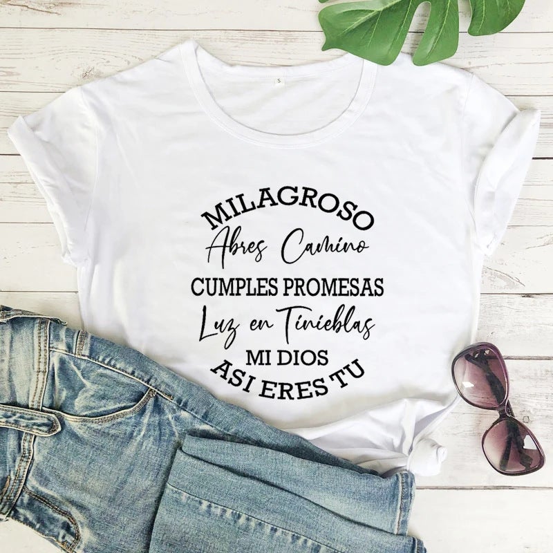 Milagroso Cumples Promesas Printing Round Neck T-Shirt - Image 1
