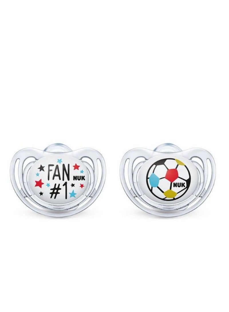 نوك لهّايات  | 2 عبوة من اللهايات | حلمة قلب | لهّايات سيليكون خالية من مادة BPA | لهّايات مضادة للتسطيح | لعبة تسنين للطفل | كرة قدم - Image 1