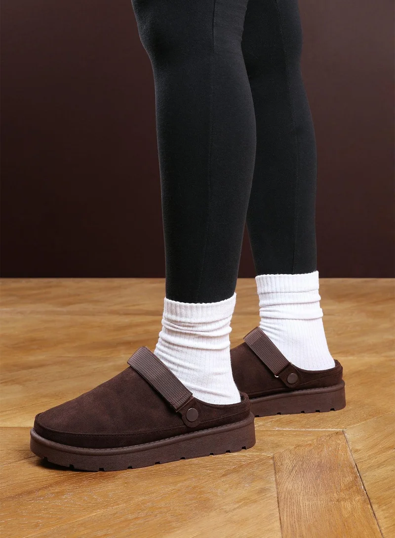 ويرز ذات فروم 'Aurelia' Slip On Adjustable Strap Mini Boots