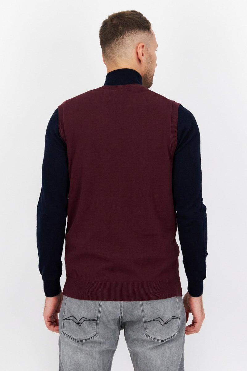 Lyle & Scott Men Sleeveless Brand Logo Sweater Vest, Dark Maroon - Image 4