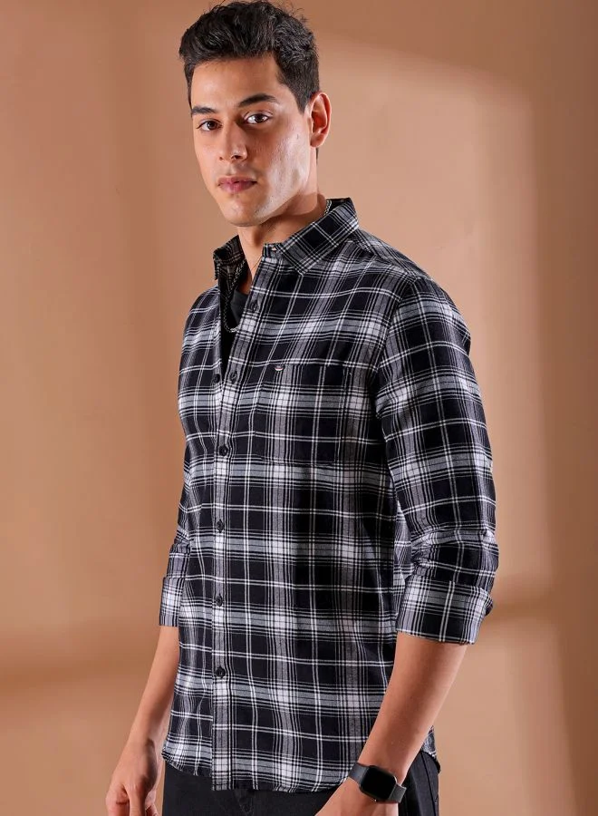 The Indian Garage Co Men Slim Fit Checkered Full Sleeves Cutaway Collar Casual Shirt