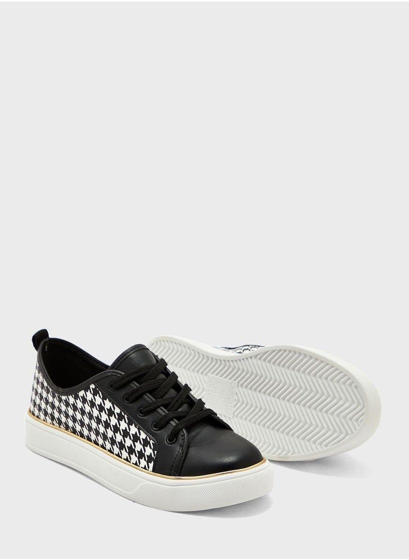 Beira Rio - Leia Lace Up Low Top Sneakers - Image 1