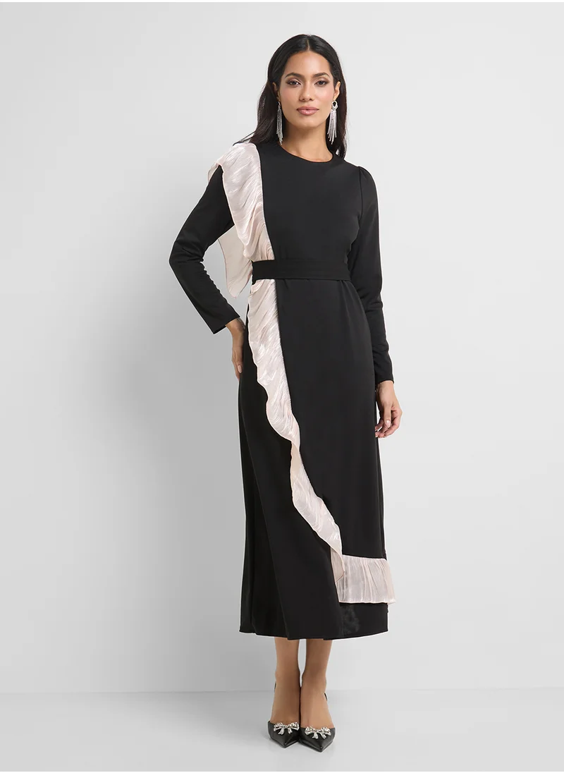 خزانة Contrast Toned Dress With Ruffles