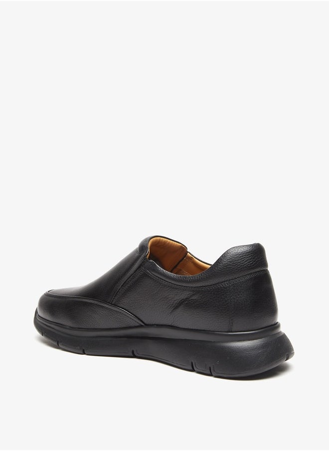 Le Confort - Men Textured Slip-On Loafers - Image 1