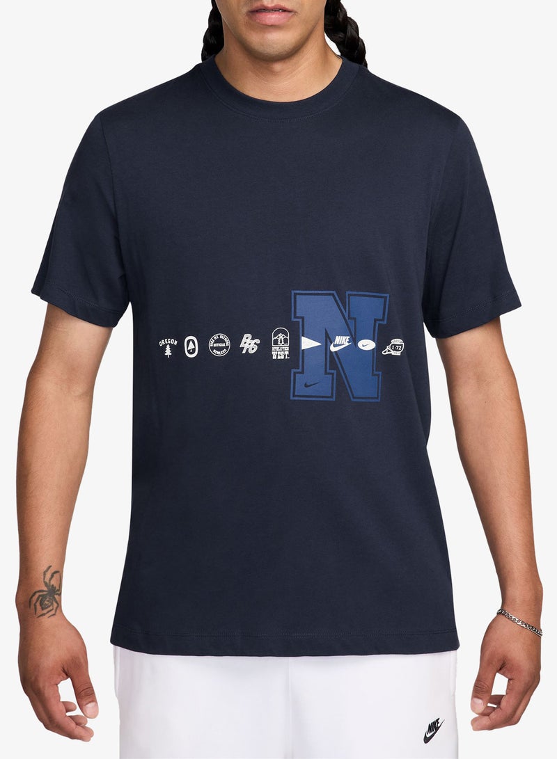 Nike Nsw Standard Celebrate Brand T-Shirt - Image 3
