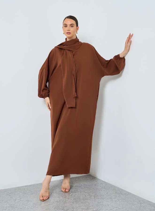 تايك تو عباية بأكمام طويلة بغطاء رأس وجيوب مزدوجة