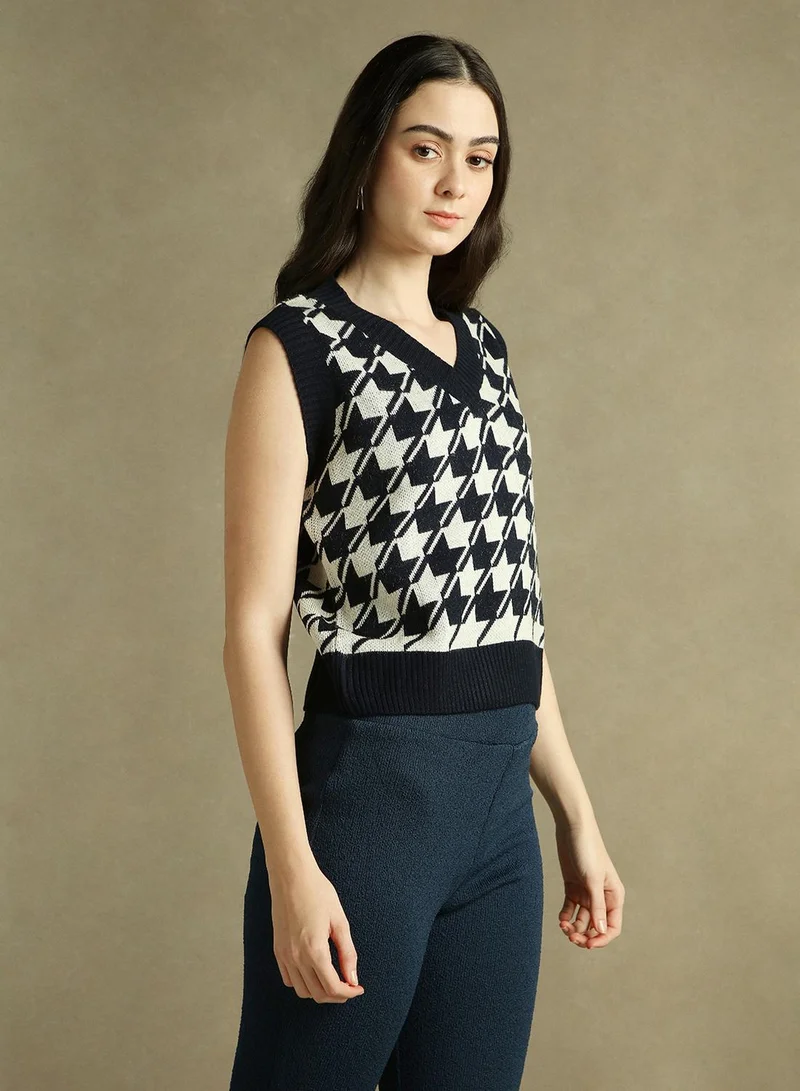 Women's Navy 100% Acrylic Textured Regular Fit Sweater