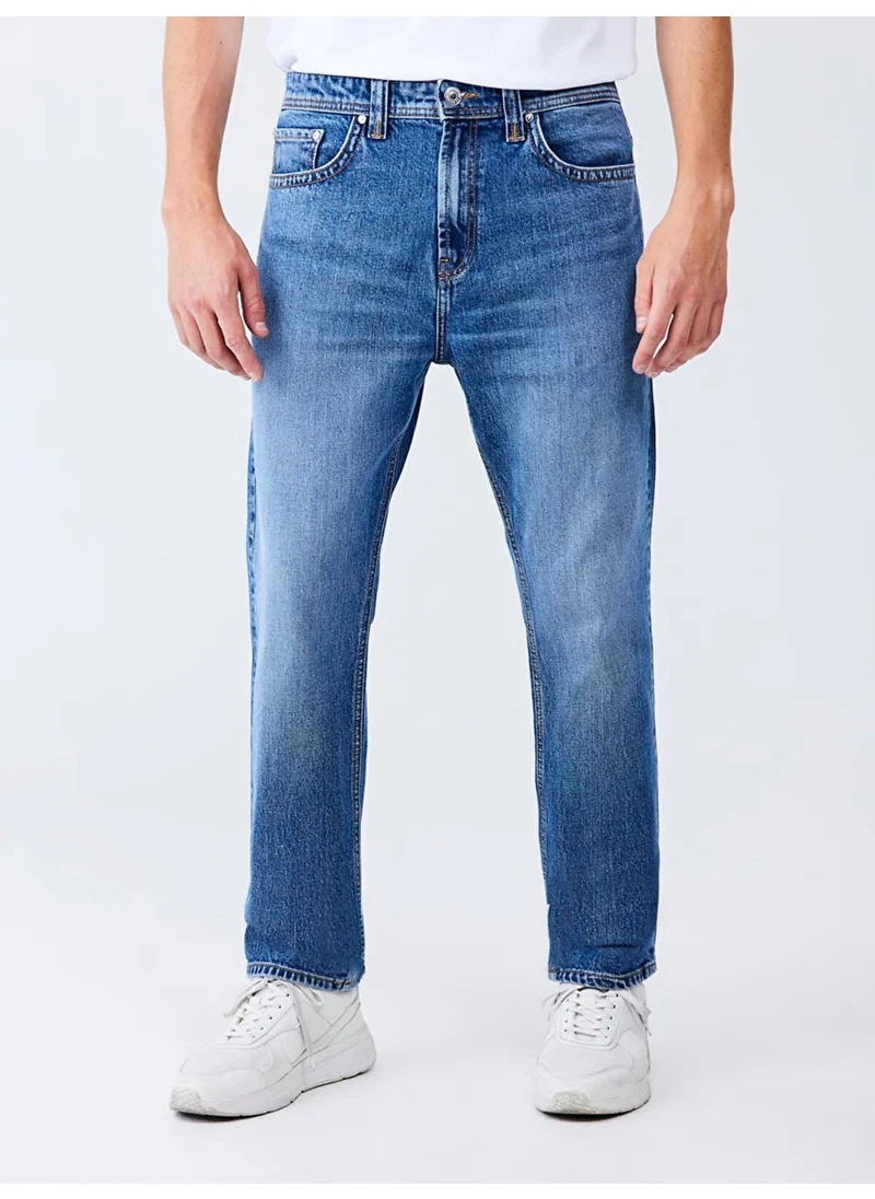 ال تي بي Men's Hollywood Y Normal Waist Straight Leg Straight Jeans