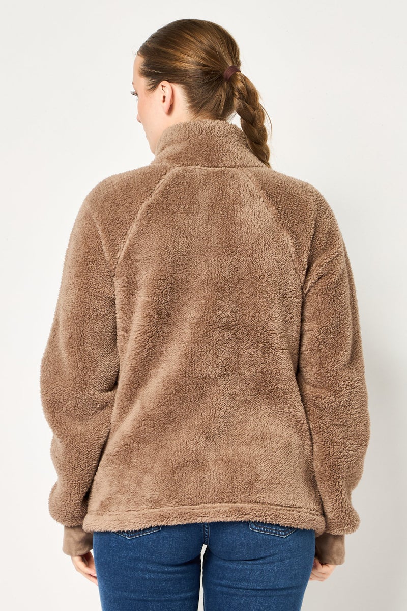 Bearpaw Women Textured Sherpa Jacket, Taupe - Image 4