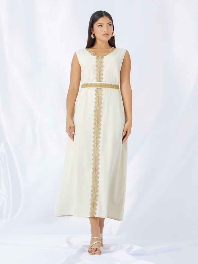 Styli Styli Lace Trim Collared Belted Satin Abaya with Inner Dress  - Image 5