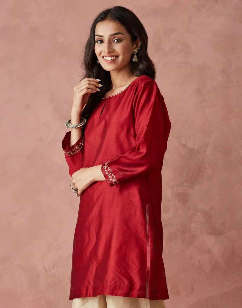 Fabindia Cotton Silk Embroidered Short Kurta
