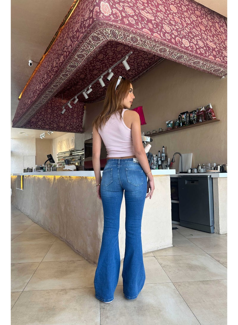 CIZARO Flare - Low-Waist Deep Bay Blue Jeans  - Image 4