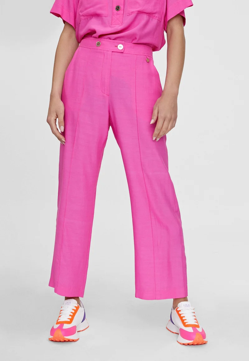 Lola Casademunt Monochrome cropped trousers