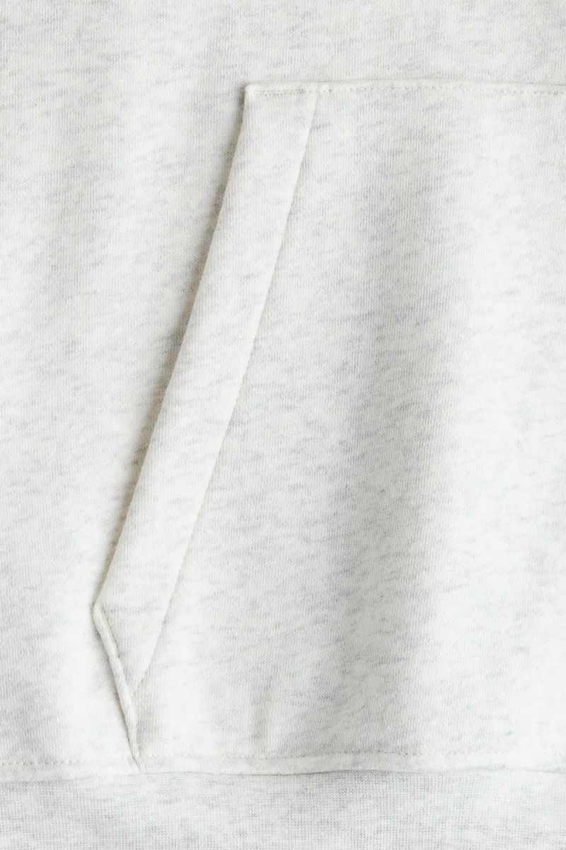 اتش اند ام هودي مزين بطبعة