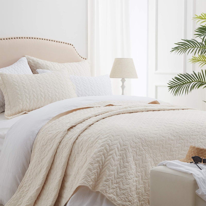 SunStyle Home طقم لحاف منزلي SunStyle توأم بيج خفيف الوزن غطاء سرير ناعم قابل للعكس لجميع الفصول 2 قطعة مزخرف بأوراق (1 لحاف 1 غطاء وسادة) (68""x86"") - Image 2